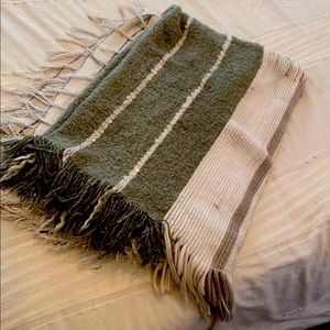Cozy throw